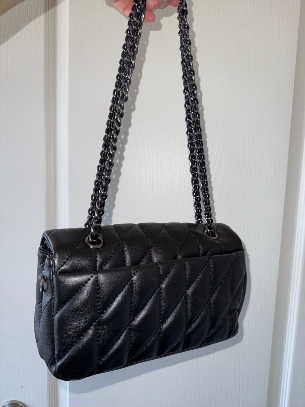 Coach Black Quilted Shoulder Bag with Chain Strap - Picture 2 of 11